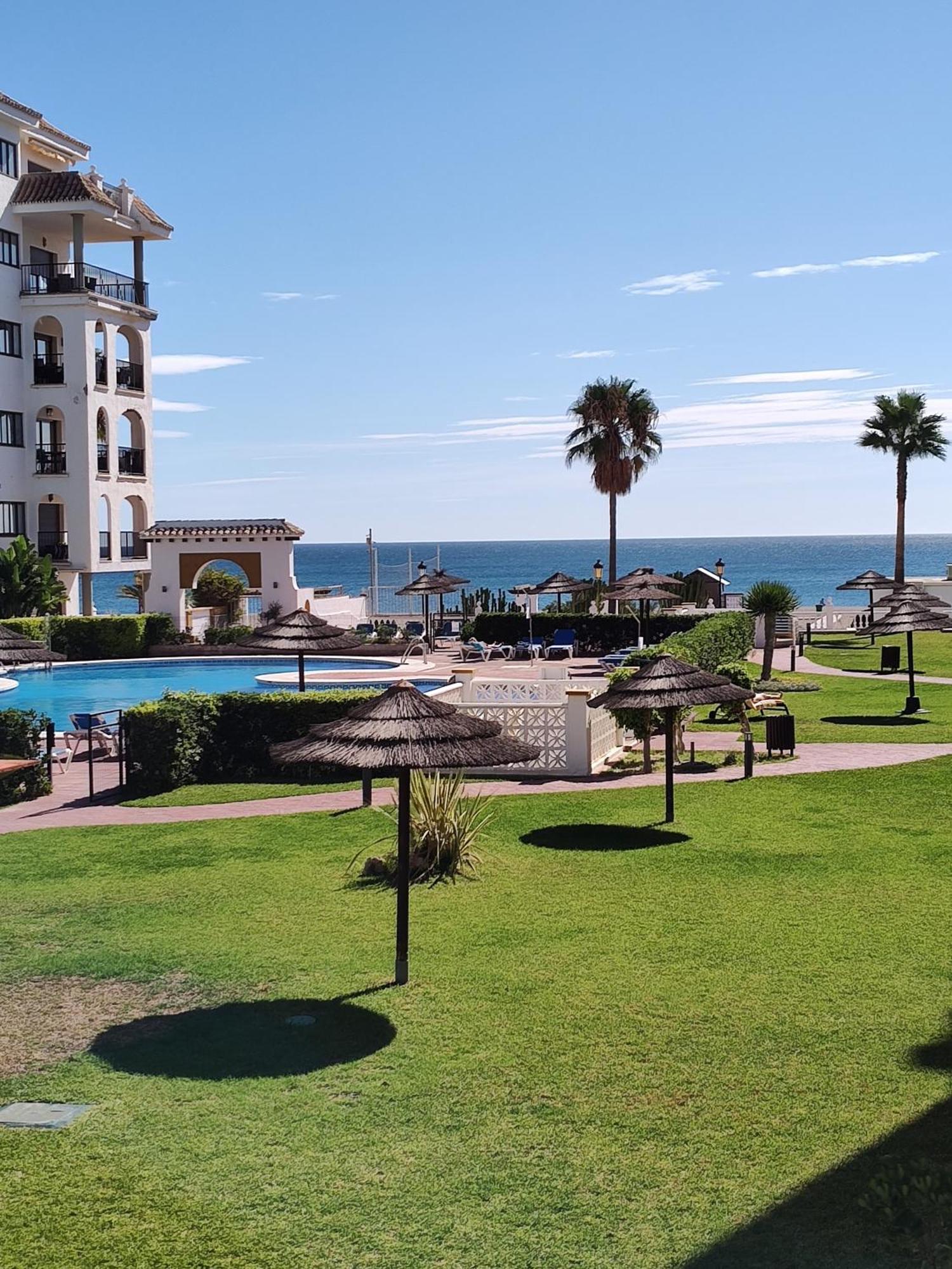 Castillo de Sabinillas Duquesa 5210 Beach Side Paradise מראה חיצוני תמונה